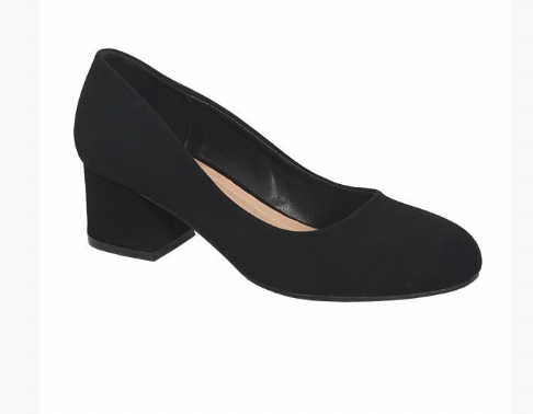 black low heel pumps